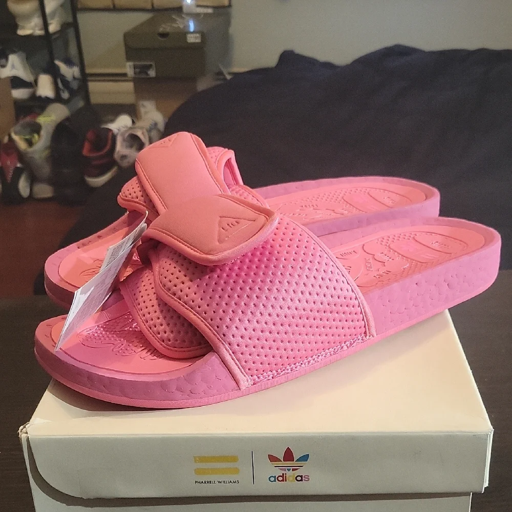 adidas x Pharrell Williams Boost Slide 